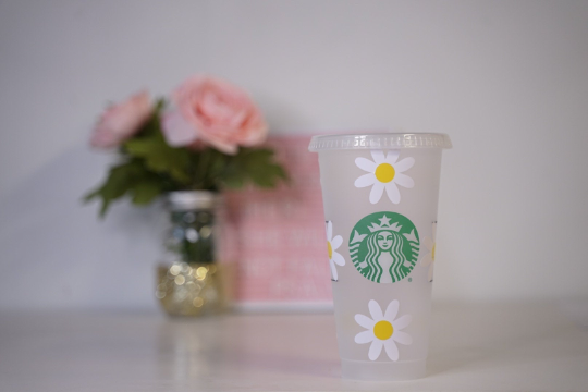 Pink Daisy Tumbler